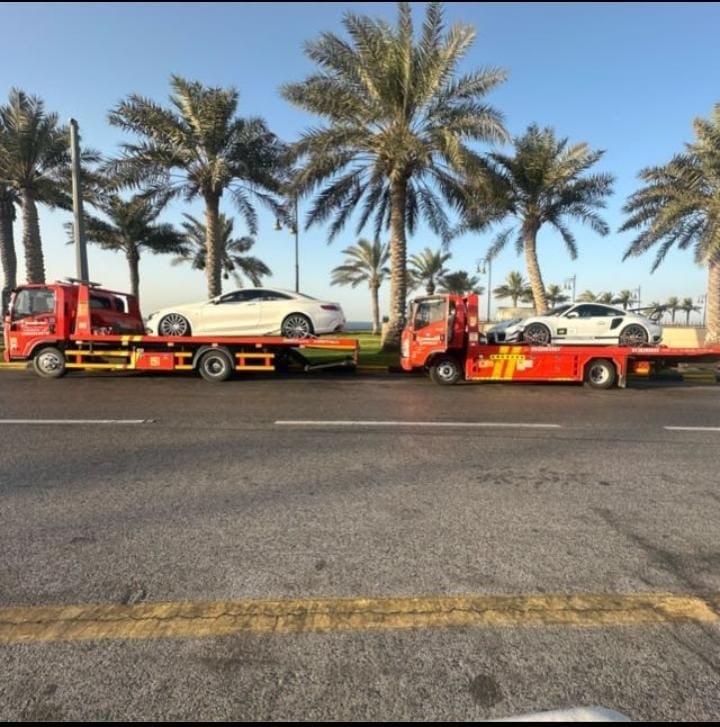 Abu Arish Recovery Services Tow Truck